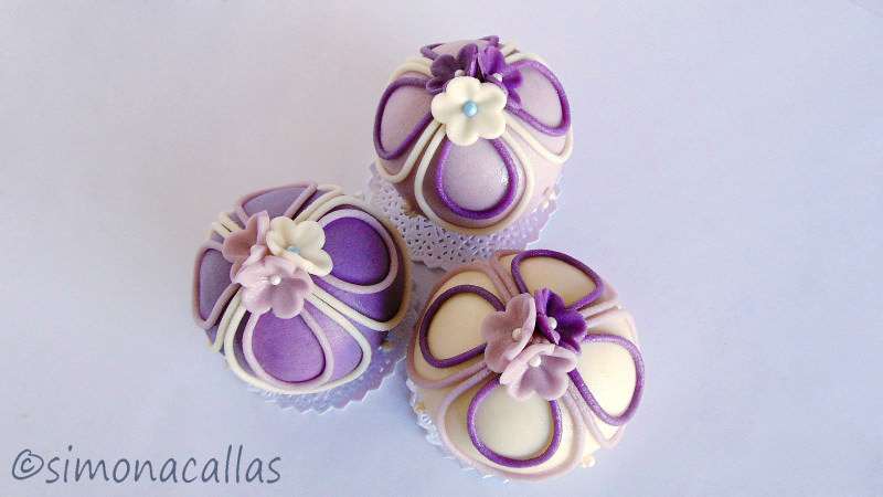 Bauble-cakes-5