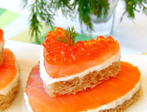 Smoked Salmon Appetizers (with ricotta and red caviar)