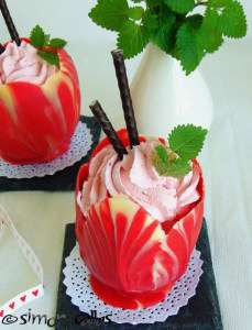 Chocolate-Tulip-Cups-with-Raspberry-Mousse-3