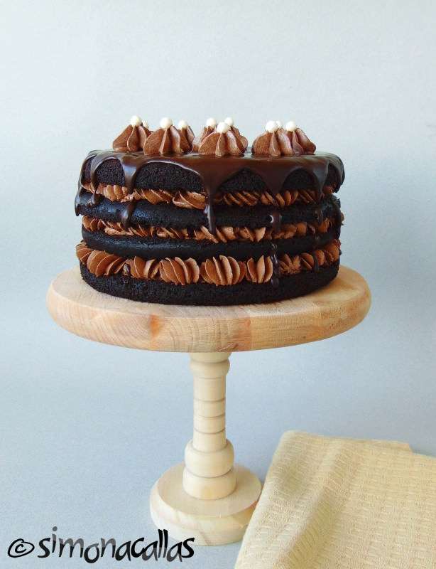 Vegan-Chocolate-Cake-1