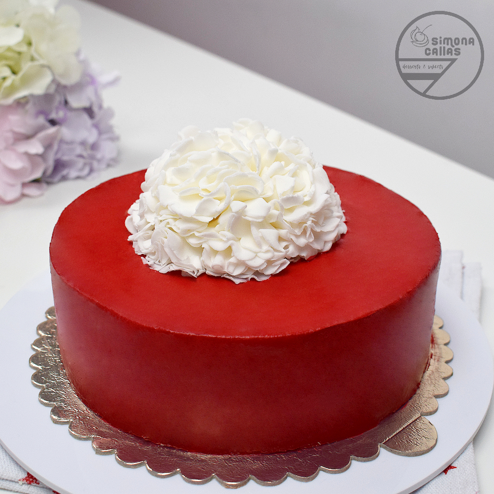 Red Velvet Cake Tort catifea rosie