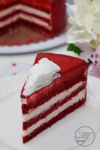 Red Velvet Cake Tort Catifea Rosie